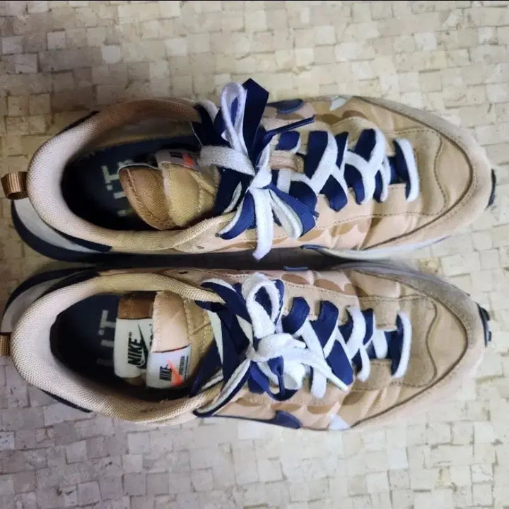 [SOLD OUT] 나이키 사카이 베이퍼 와플