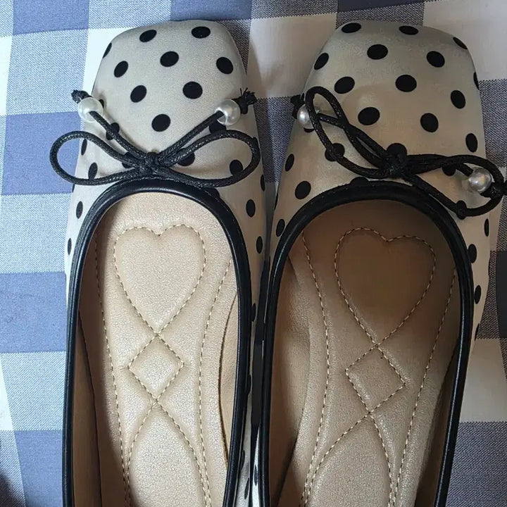 [BUNJANG] Unbranded Polka Dot Flat Shoes / 새거))땡땡이 플랫슈즈