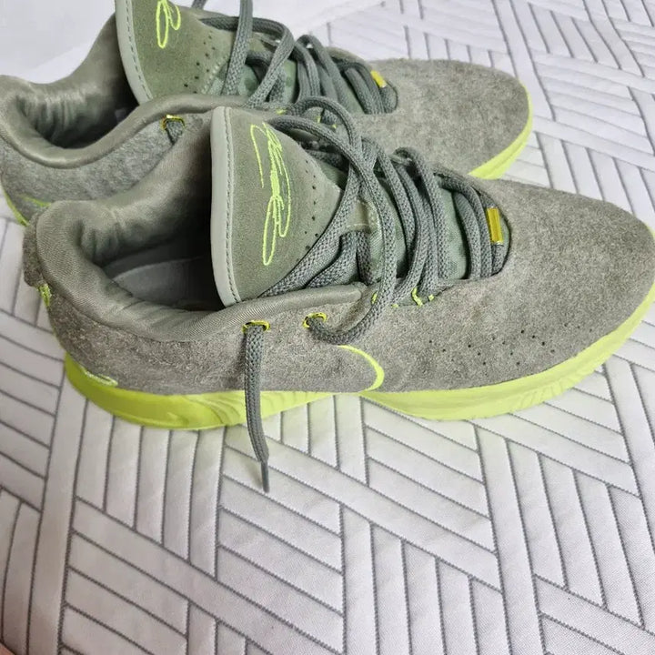 [BUNJANG] LeBron 21 Basketball Shoes / 르브론21 290