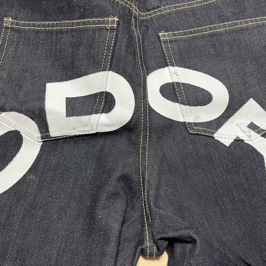 [BUNJANG] ODOR Logo Drop Denim White / 오도어 로고 드랍 데님 화이트