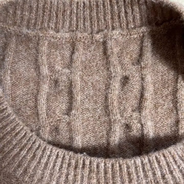 [BUNJANG] Uniqlo Cable Knit Sweater L / 유니클로 수플레얀 케이블 스웨터 L