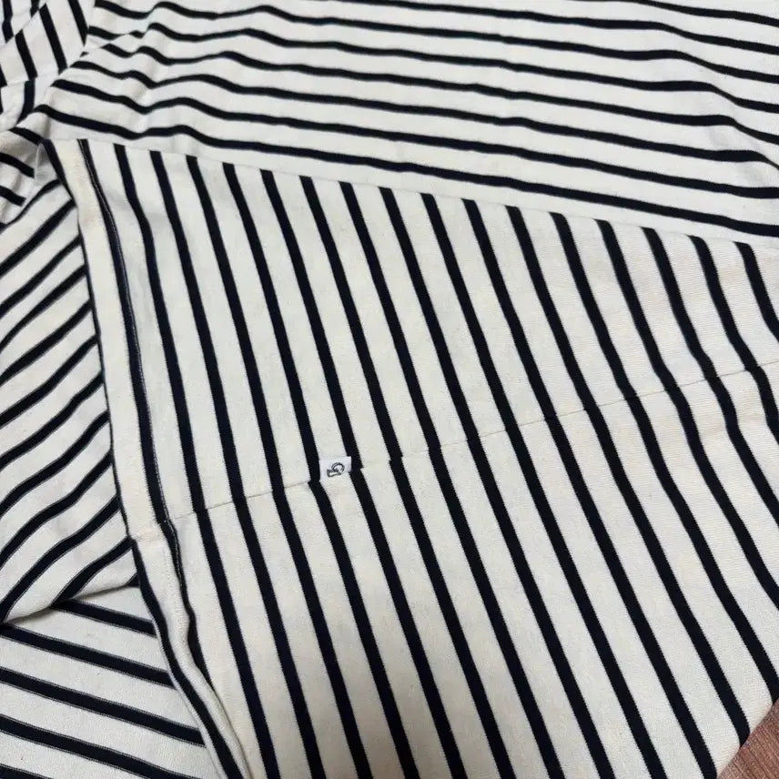 [BUNJANG] Good Life Works Oversized Stripe T-shirt / 오버핏. 쿨거시 할인! 굿라이프웍스 스트라이프 티셔츠