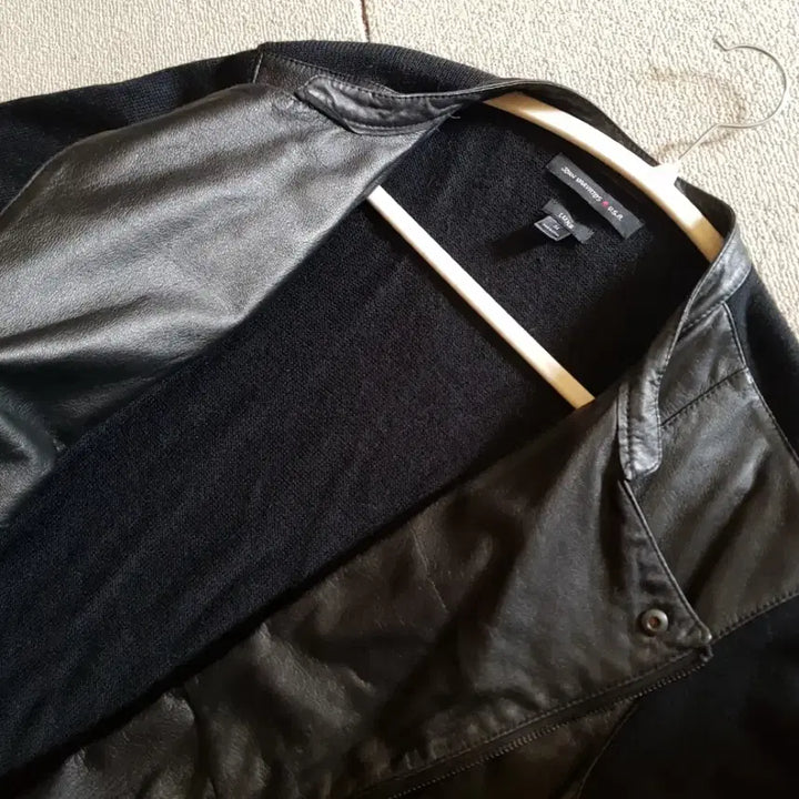 [BUNJANG] John Varvatos Leather Jacket Cardigan / 존 바바토스 사선 집업 가죽 자켓 가디건 100