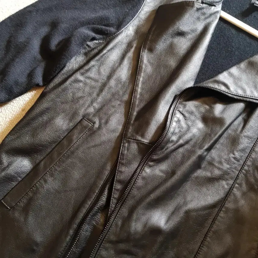 [BUNJANG] John Varvatos Leather Jacket Cardigan / 존 바바토스 사선 집업 가죽 자켓 가디건 100