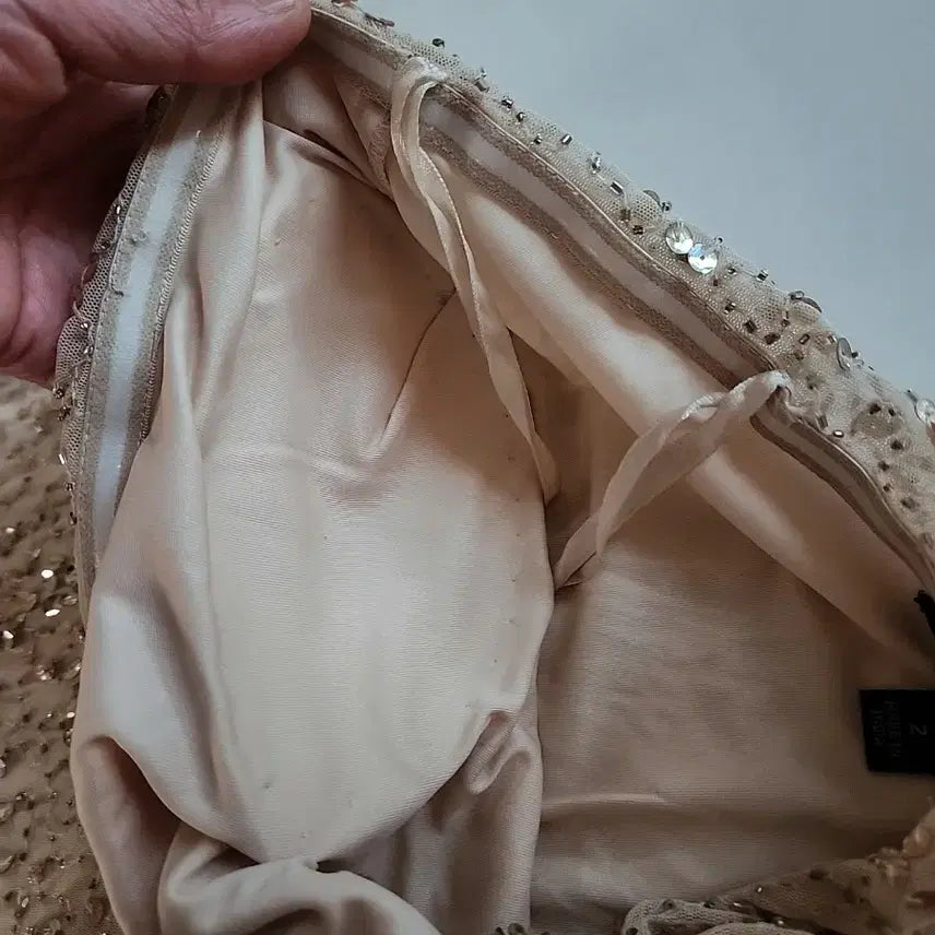 [BUNJANG] Aidan Mattox One-Shoulder Beaded Dress / Aidan Mattox 원숄더 비즈 드레스(웨딩, 돌잔치, 파티, 피로연