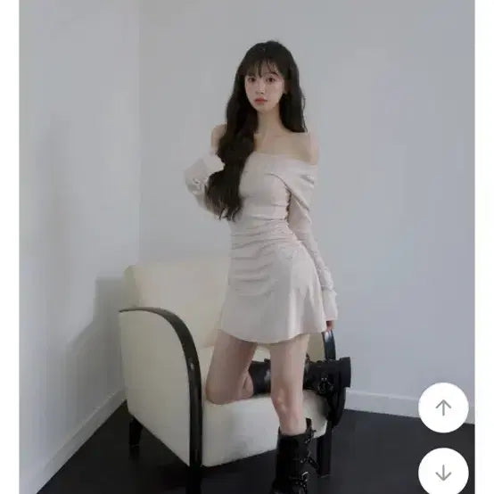 [BUNJANG] Jeanne Sorbet Boat Neck Shirring Mini Dress / (새상품)잔느 소르베 보트넥 셔링 미니 원피스