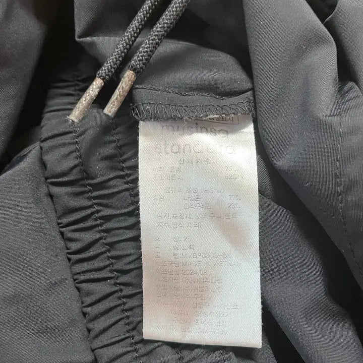 [BUNJANG] Musinsa Standard Cooling Wide Pants (Black &amp; Dusty Beige) 2-Pack / 무신사스탠다드 쿨링 와이드 팬츠 블랙, 더스티베이지 2팩 28사이즈
