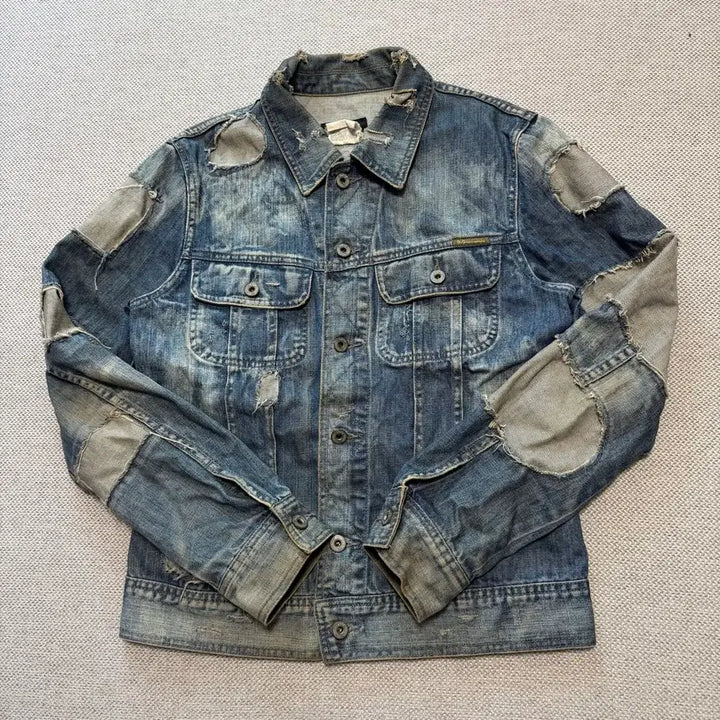 [BUNJANG] Dolce &amp; Gabbana Patchwork Vintage Denim Trucker Jacket / 돌체앤가바나 패치워크 빈티지 데님 트러커 자켓