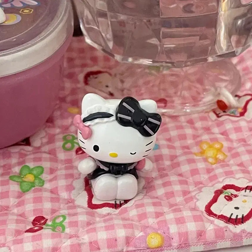 [BUNJANG] Sanrio Kitty Lolita Lace Black Ribbon Figure / 키티 로리타 레이스 블랙 리본 피규어 가챠 산리오 메이드