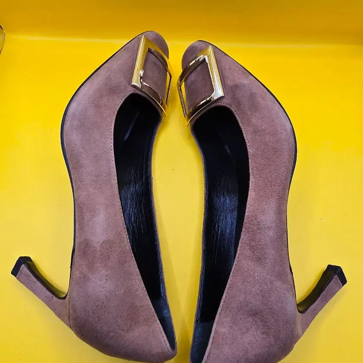 [BUNJANG] Elizabeth Stuart Suede Pumps 240 / 엘리자베스 스튜어트 스웨이드 펌프스 240