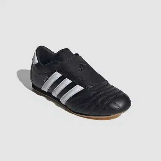 [BUNJANG] Adidas Taekwondo 245 Black Shoes / 아디다스 태권도 245 블랙