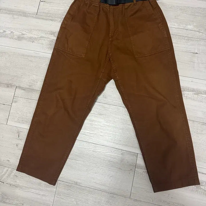 [BUNJANG] Gramicci Loose Tapered Pants Brown S Size / 그라미치 루즈 테이퍼드 팬츠 s사이즈 브라운