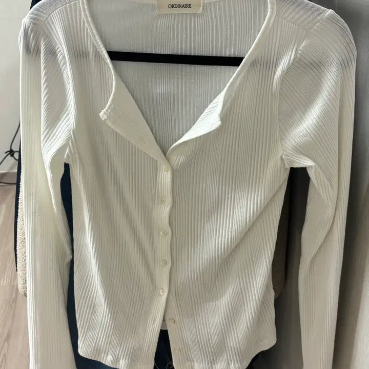 [BUNJANG] Ganesra Marso Ivory Cardigan / 가내스라 마르소 가디건 아이보리