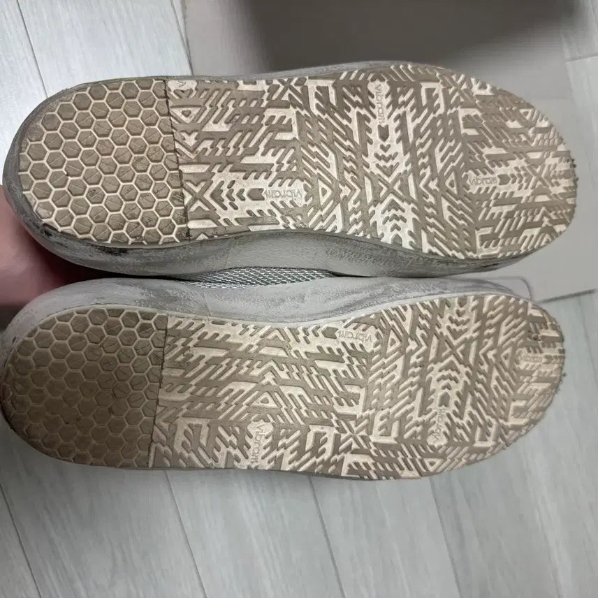 [BUNJANG] Golden Goose Gray Code Sneakers / 골든구스 그레이코드 41