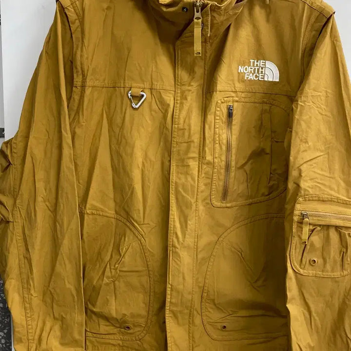 [SOLD OUT] [L사이즈/상태우수] 노스페이스 밀리터리 포켓 팔 탈착 바람막이 자켓