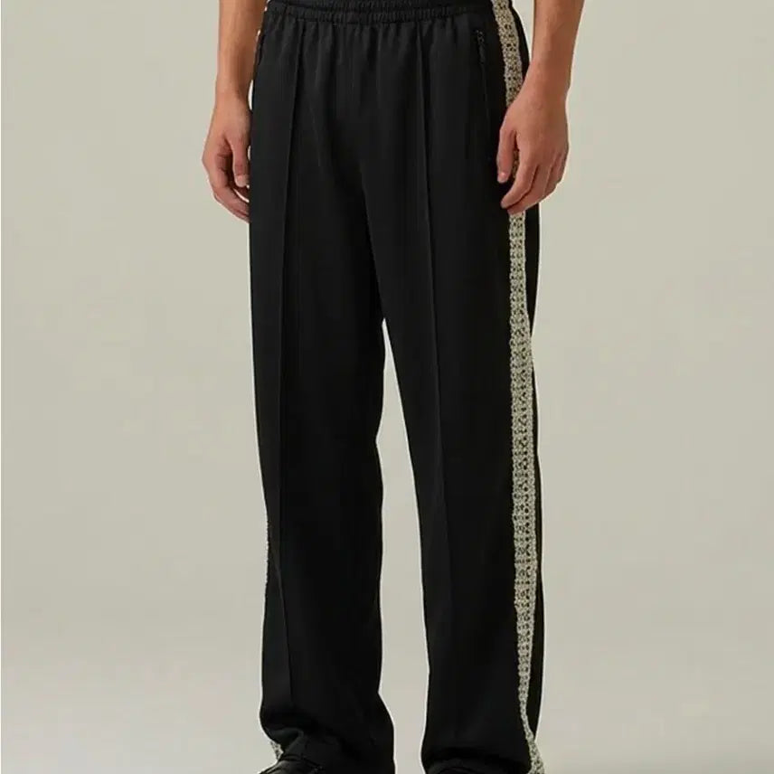 [BUNJANG] Seven Cellar Signature Lace Track Pants / 새상품 ) M 세븐셀라 시그니처 레이스 트랙팬츠