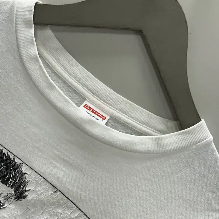 [BUNJANG] Supreme AKIRA Arm Tee / 17FW Supreme AKIRA Arm Tee