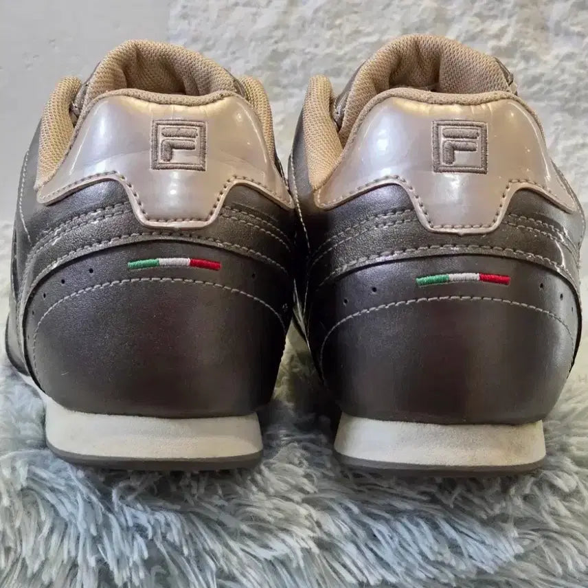 [BUNJANG] Fila Metallic Sneakers / 휠라 메탈릭 스니커즈
