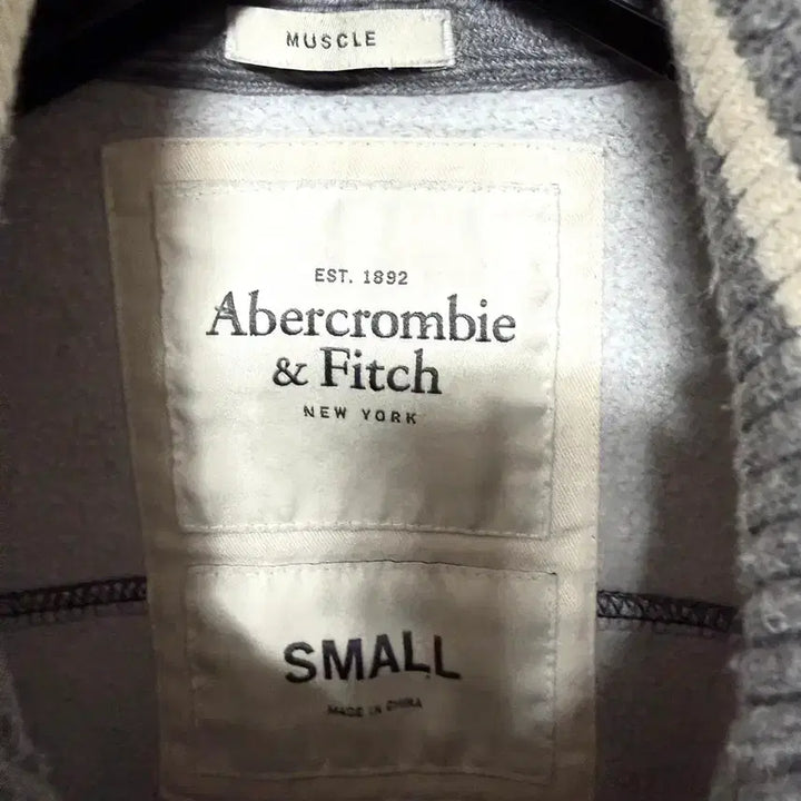 [BUNJANG] Abercrombie High Neck Button-Up Jacket Gray / [S,90]아베크롬비 하이넥 버튼업 자켓 그레이