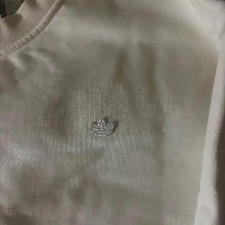 [BUNJANG] Adidas Cream Sweatshirt / 아디다스 크림 맨투맨 s
