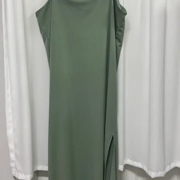 [BUNJANG] H&amp;M Slit Maxi Dress / H&amp;M 끈나시 롱 원피스 카키 슬릿