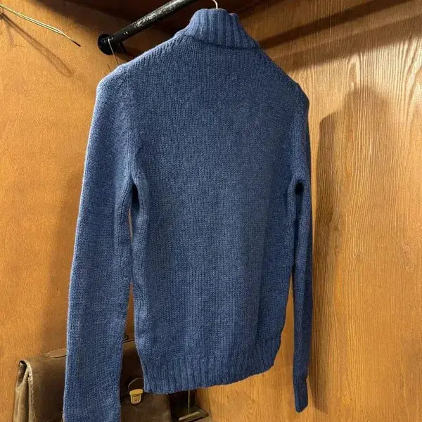[BUNJANG] Della Ciana Zip-up Knit Cardigan / 델라치아나 집업 니트 100