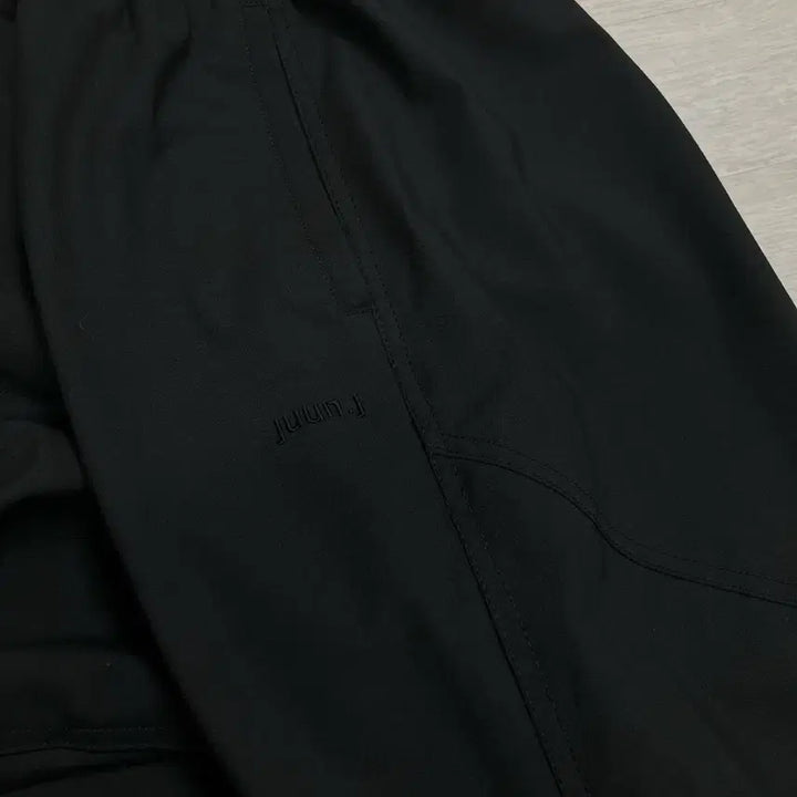 [BUNJANG] Juun.J Parachute Side Zip Wide Trousers / [44] 준지 파라슈트 사이드집 와이드 트라우저