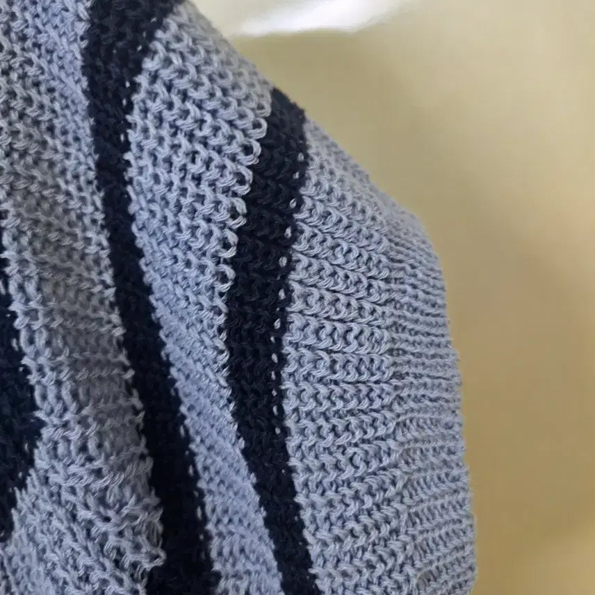[BUNJANG] Blue Striped Knit Short Sleeve T-shirt / 블루 스트라이프 반팔 니트 티셔츠