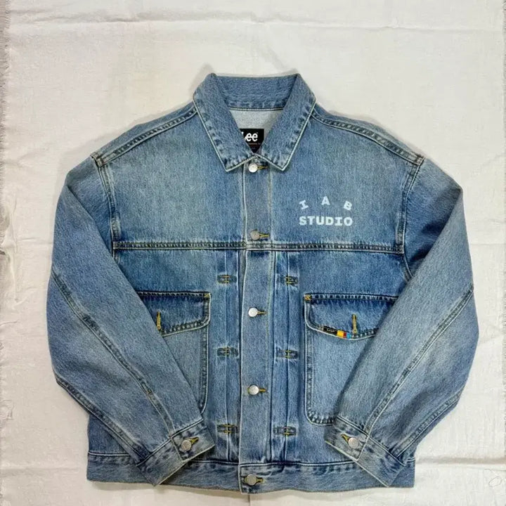 [BUNJANG] LEE x IAB STUDIO Denim Jacket / LEE x IAB STUDIO(아이앱 스튜디오) 청자켓