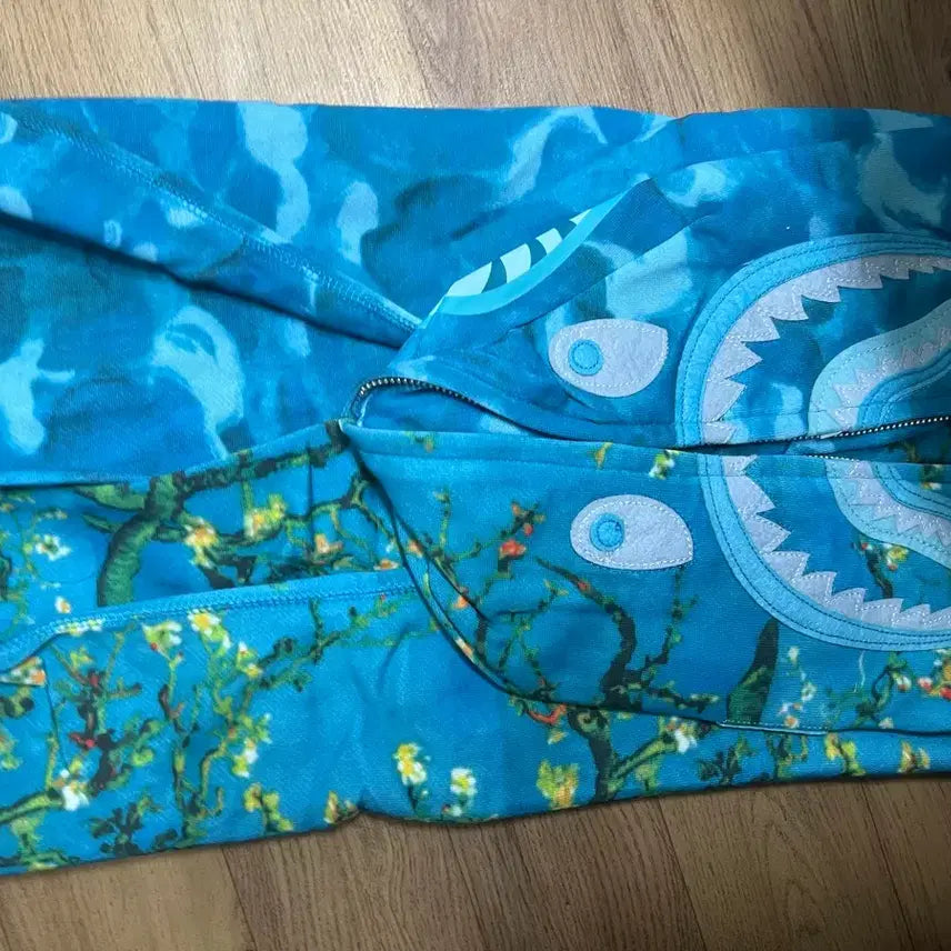 [BUNJANG] BAPE Van Gogh Shark Hoodie / 베이프 반고흐 샤크 후드 급처!!