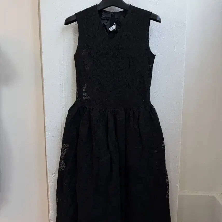 [BUNJANG] Comme Des Garçons Sleeveless One Piece / 꼼데가르송 슬리브리스 원피스