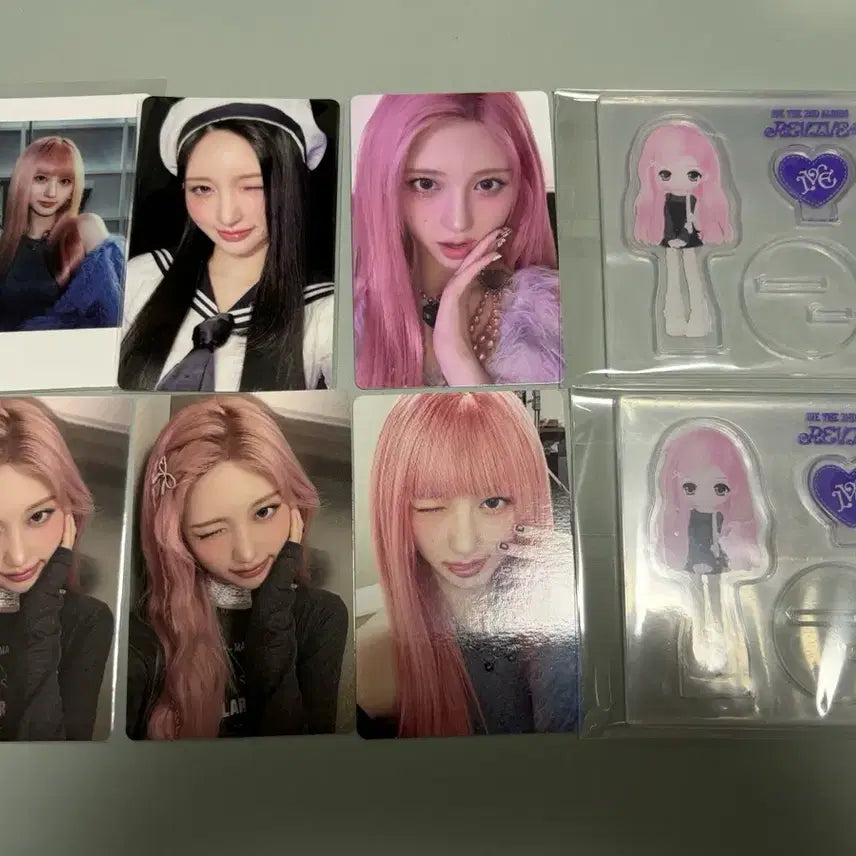 [BUNJANG] IVE Gaeul WITHMUU Lucky Draw Photocard Acrylic Stand / 아이브 가을 위드뮤 리바이브 러브드 럭드 앨포 아크릴스탠드