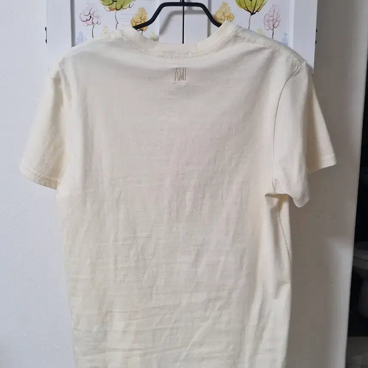 [BUNJANG] AMI Small Heart Short Sleeve T-shirt (Ivory) / 아미 스몰 하트 반팔 티셔츠 아이보리