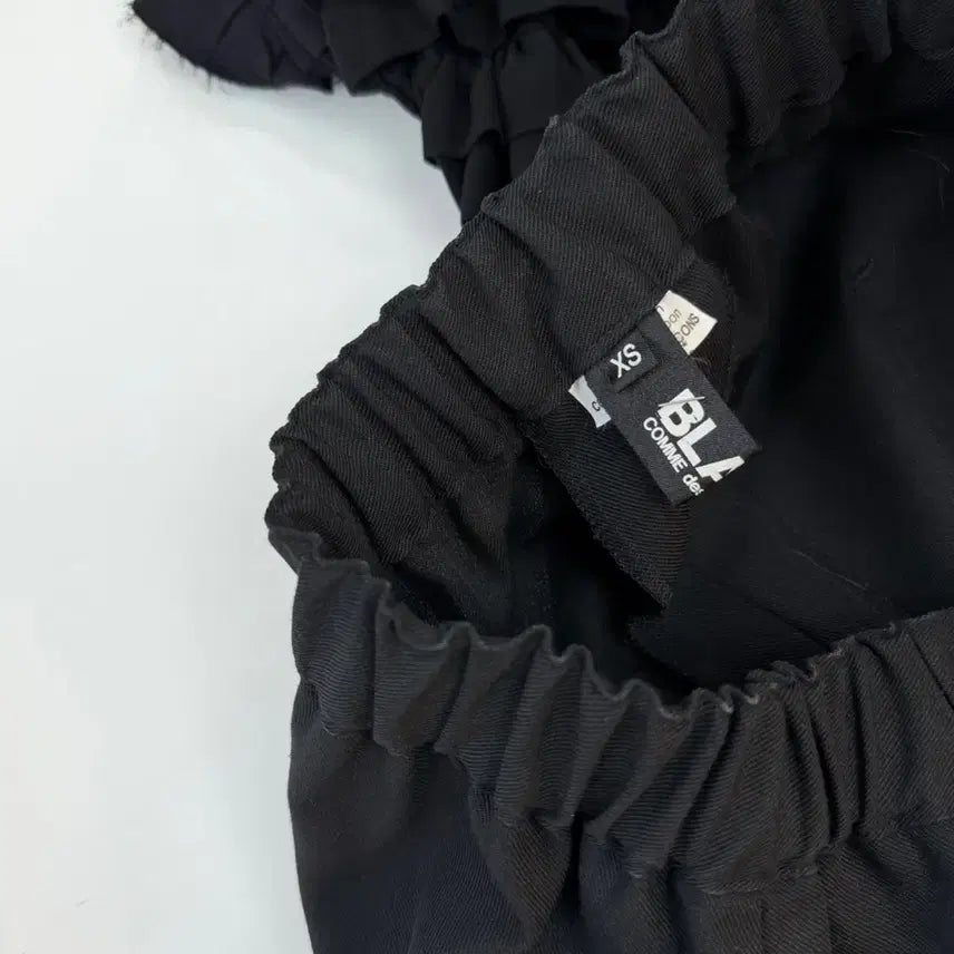[BUNJANG] Comme Des Garçons Black Crop Balloon Pant / 꼼데가르송 블랙 크롭 벌룬 팬츠