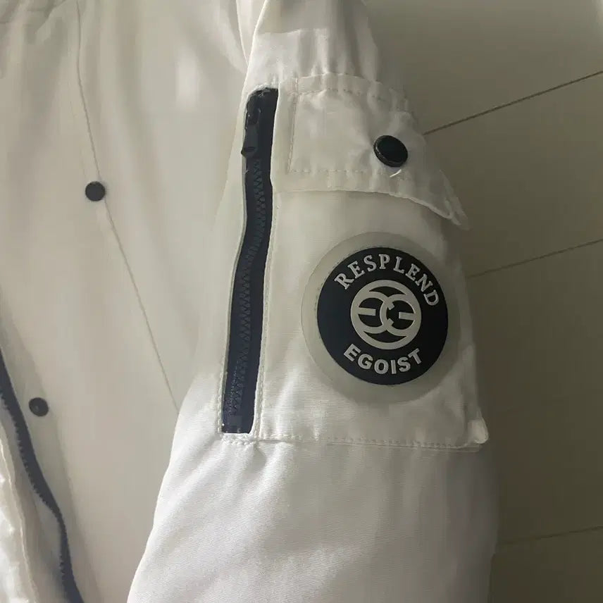 [SOLD OUT] 에코이스트 흰색 패딩점퍼