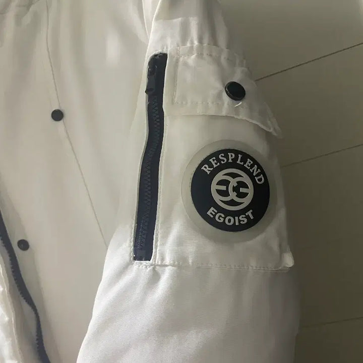 [SOLD OUT] 에코이스트 흰색 패딩점퍼