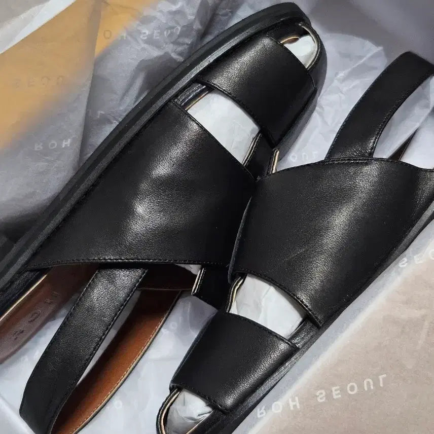 [BUNJANG] Rose Seoul Puzzle Fisherman Sandals Black 235 / 로서울 퍼즐 샌들 블랙 235 피셔맨 샌들 여성샌들