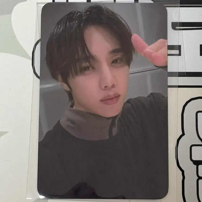 [BUNJANG] The Boyz Sunwoo Interaction From Photocard / 더보이즈 선우 인터젝션 프롬 포카