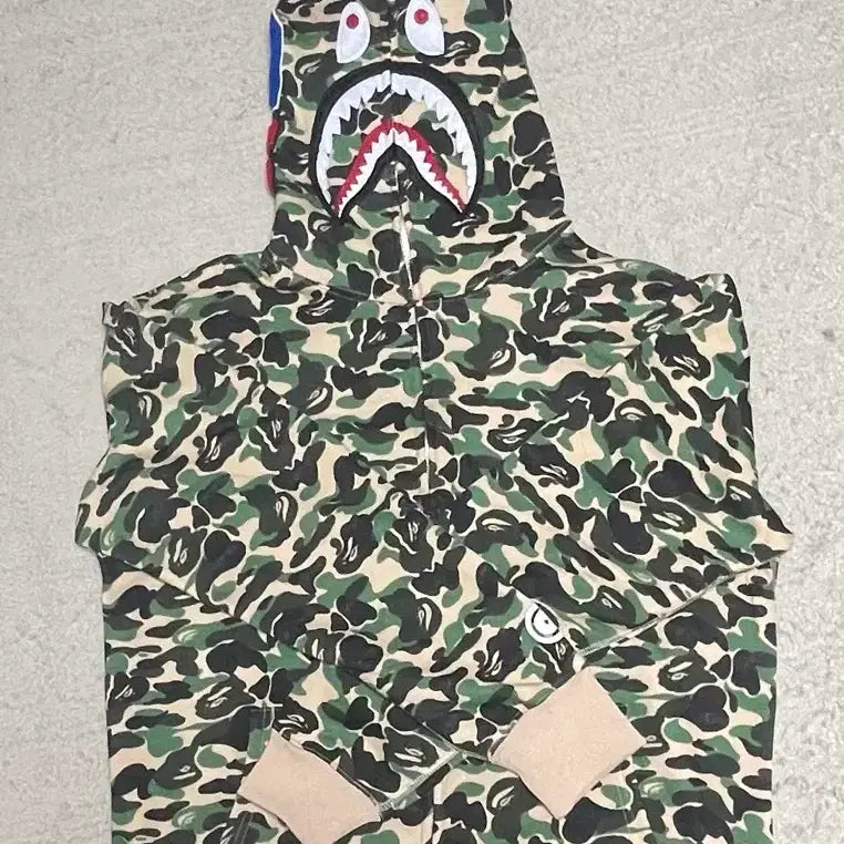 [BUNJANG] BAPE Shark Camo Full Zip Hoodie XL / 베이프 샤크 카모 후드집업 XL