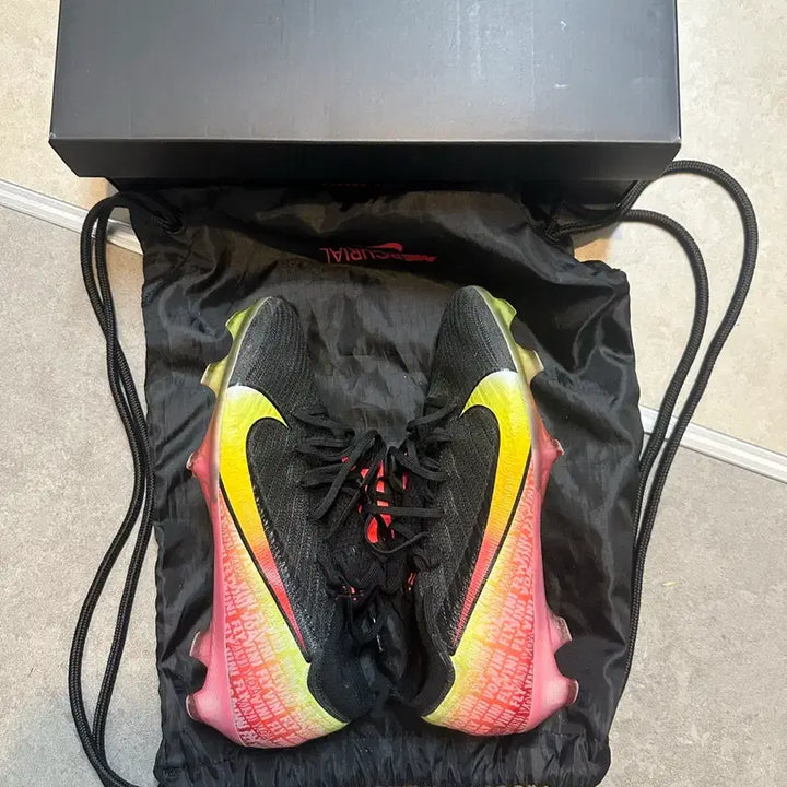 [BUNJANG] Nike Mercurial Vapor 16 Vini Jr. Edition / 나이키 머큐리얼 베이퍼16 비니시우스