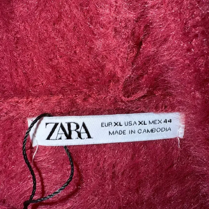 [BUNJANG] ZARA Fluffy Hooded Knit Burgundy / 자라 플러피 후드 니트 버건디