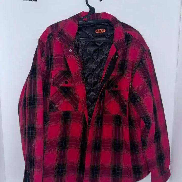 [BUNJANG] BUCKET Red Checkered Shirt Jacket / BUCKET. 레드 체크 셔츠 자켓