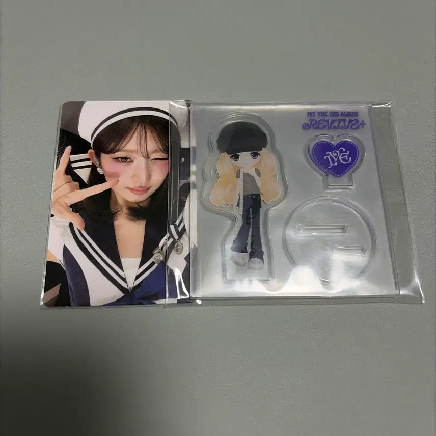 [BUNJANG] IVE Rei Re-vive Withmuu Lucky Draw Acrylic Stand / 아이브 리바이브 레이 위드뮤 럭드 러브드 아크릴스탠드