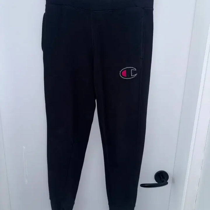 [BUNJANG] Champion Black Training Pants / 챔피온 블랙 트레이닝 바지