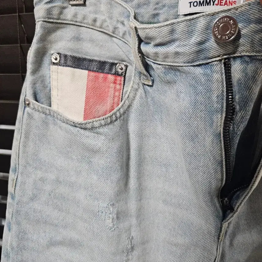[BUNJANG] Tommy Hilfiger Damaged Washed Jeans / 타미힐피거 데미지 워싱 청바지