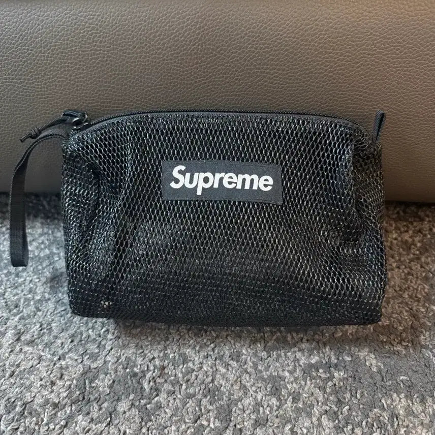 [BUNJANG] Supreme 20SS Utility Pouch Black / 20SS 슈프림 유틸리티 파우치 블랙