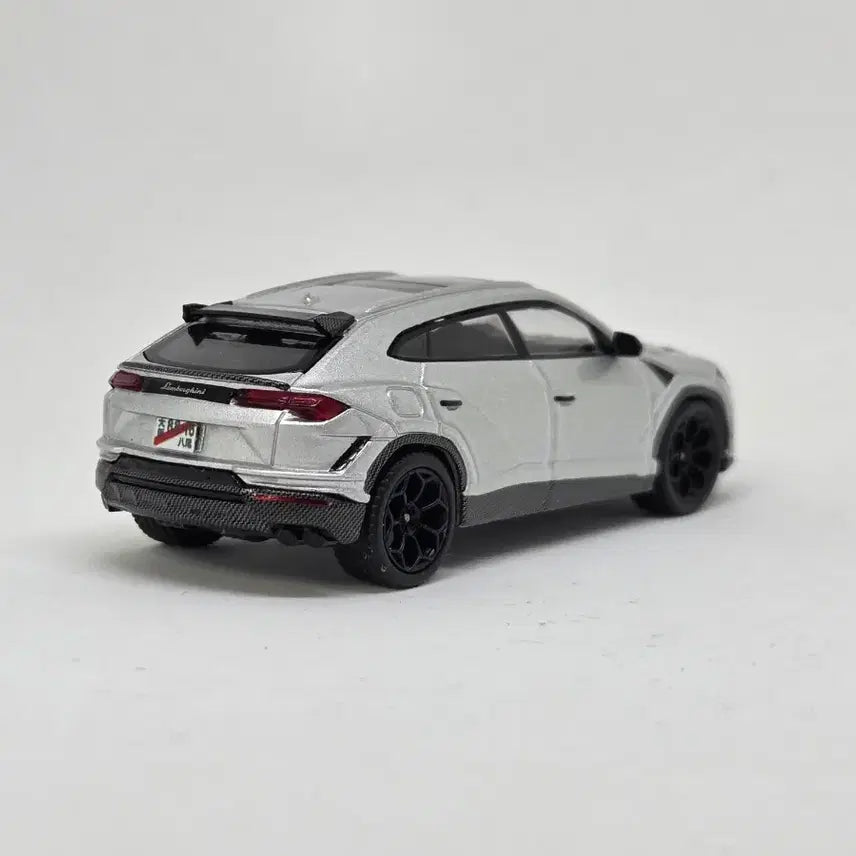 [BUNJANG] Mini GT Lamborghini Urus Performante (747) / 미니지티 람보르기니 우루스 퍼포만테 (747)