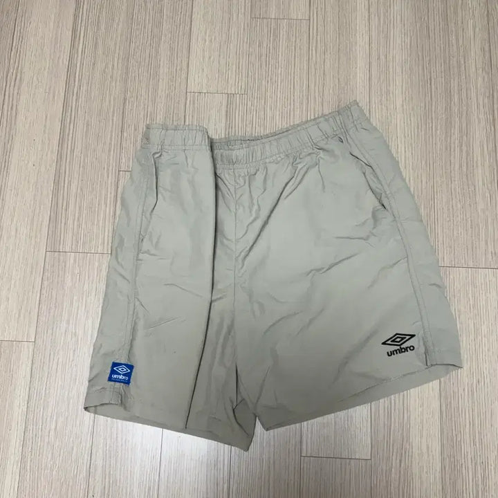 [BUNJANG] Umbro Athletic Shorts - Size L / 엄브로 반바지 L 국내 백화점 구매