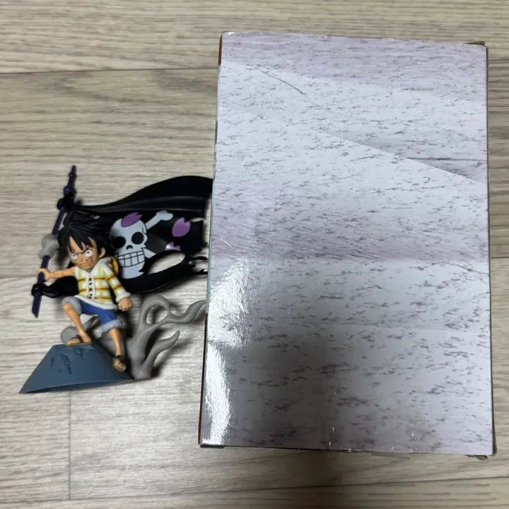 [BUNJANG] One Piece World Collectable Figure Luffy / [개봉양품] 원피스 월콜 루피