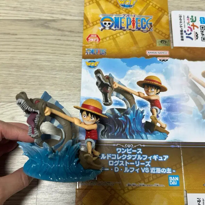 [BUNJANG] One Piece World Collectable Figure Monkey D. Luffy / [개봉양품/금고] 원피스 월콜 루피